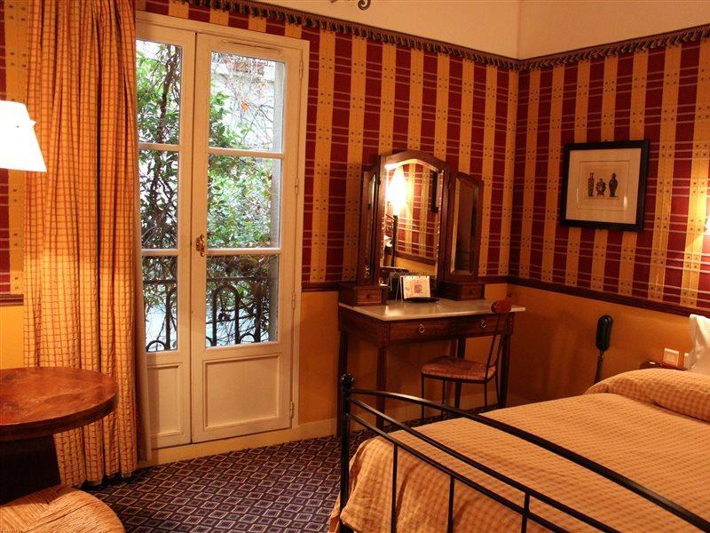 Relais Saint Sulpice Hotel 4*