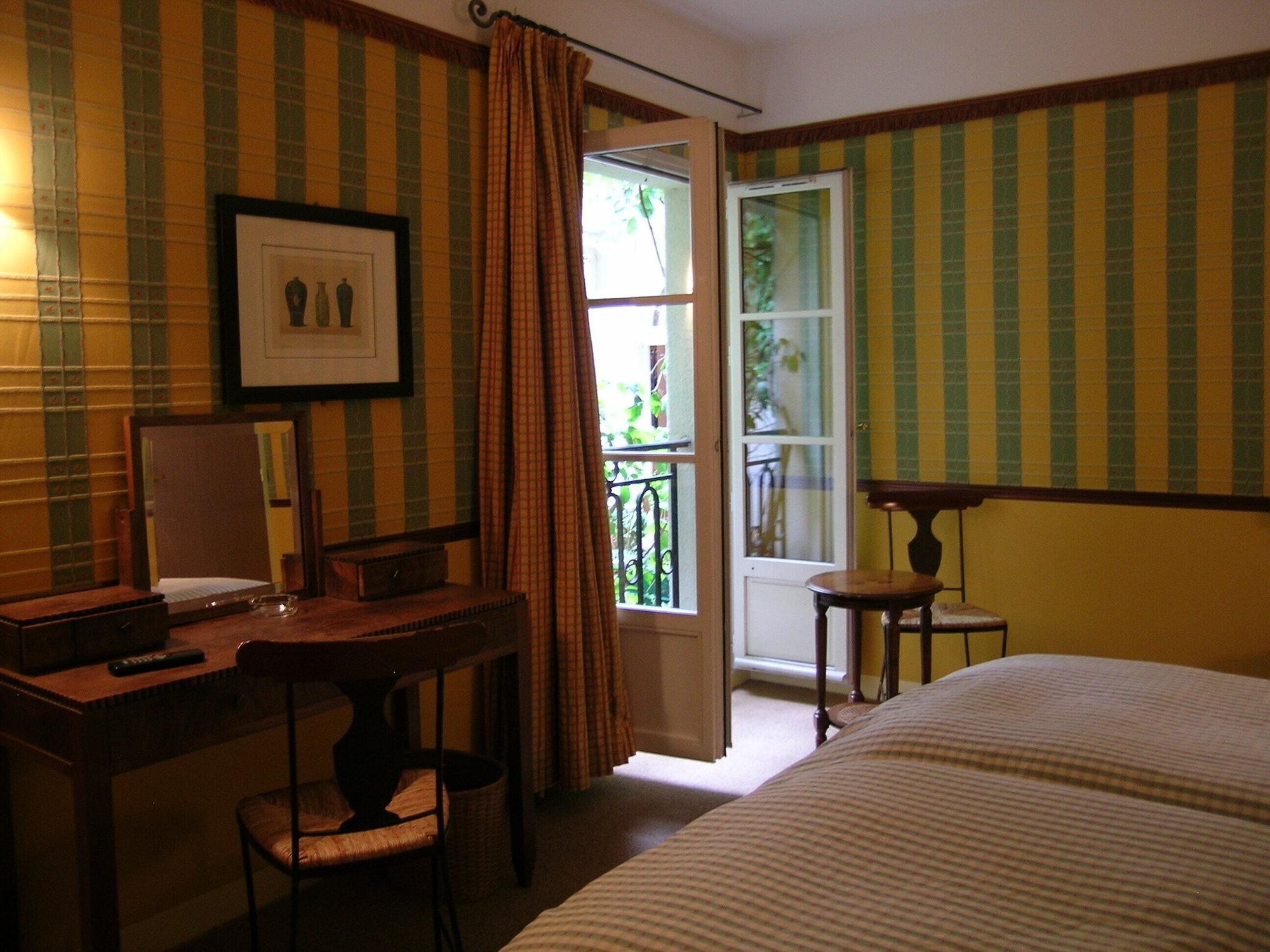 Relais Saint Sulpice 4*